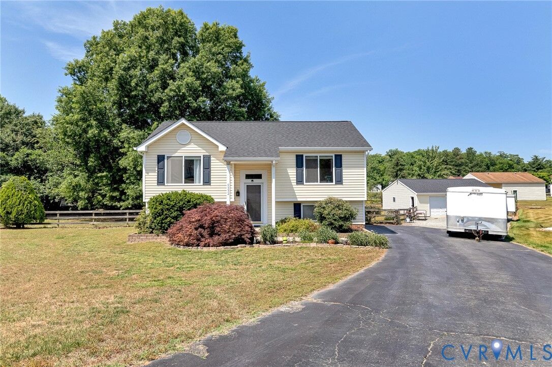 Property Photo:  6332 Queens Lace Circle  VA 23111 