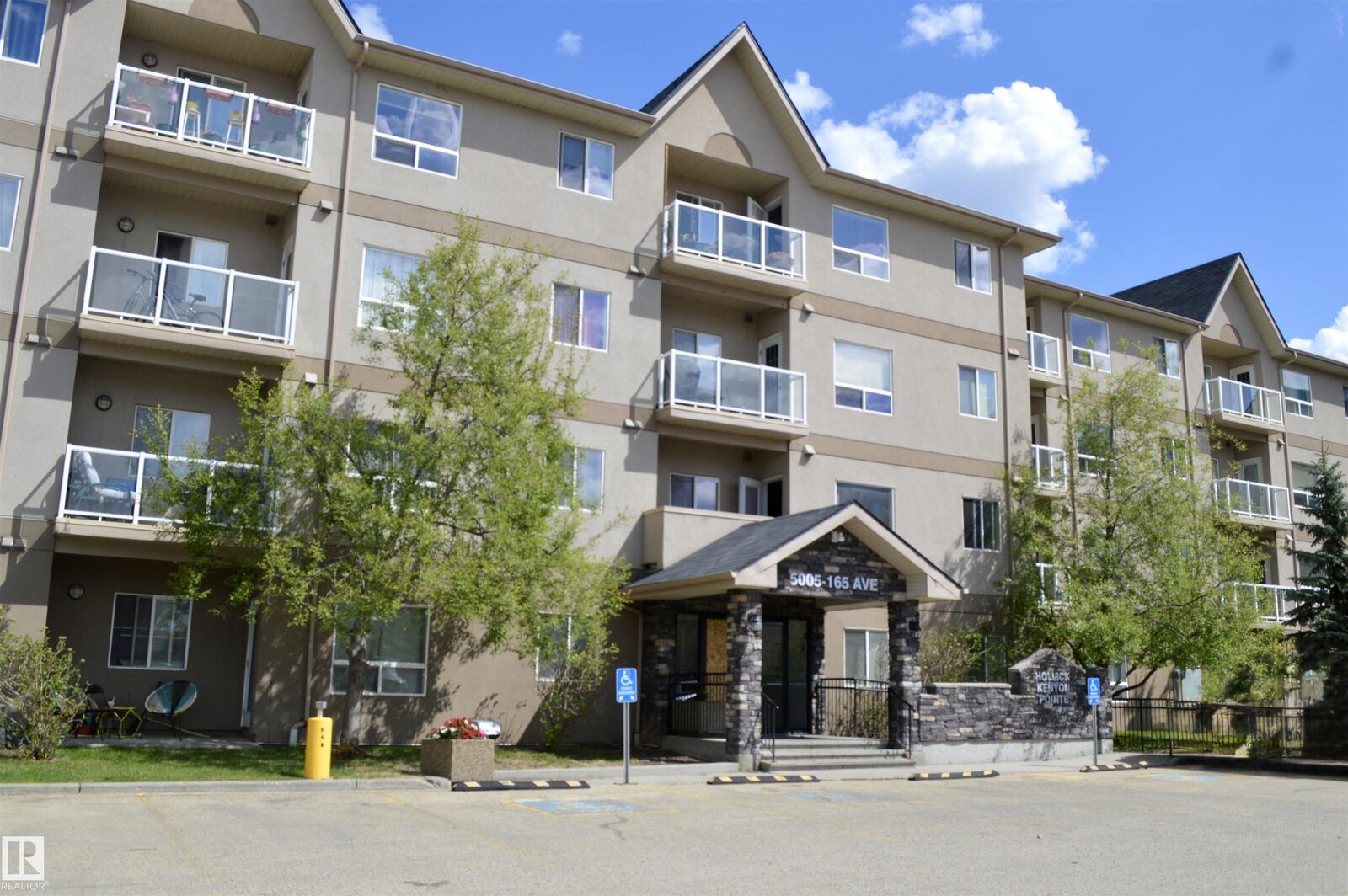 Property Photo:  5005 165 Avenue NW 210  AB T5Y 0L8 