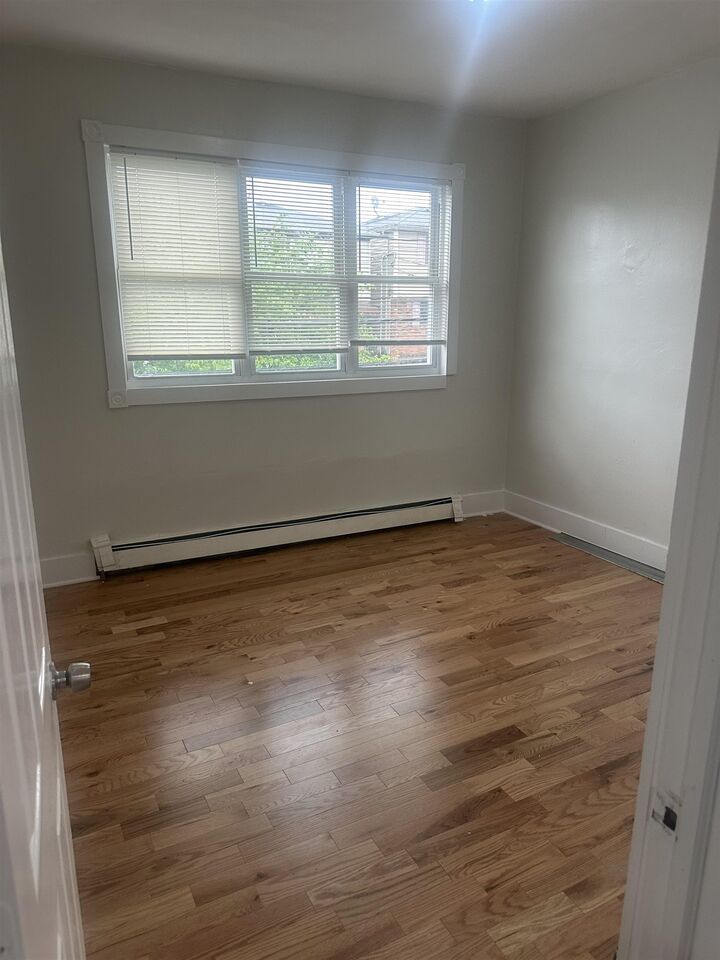 Property Photo:  53 Terhune Ave 3  NJ 07305 