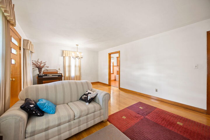Property Photo:  1516 Nutwood Street  KY 42104 