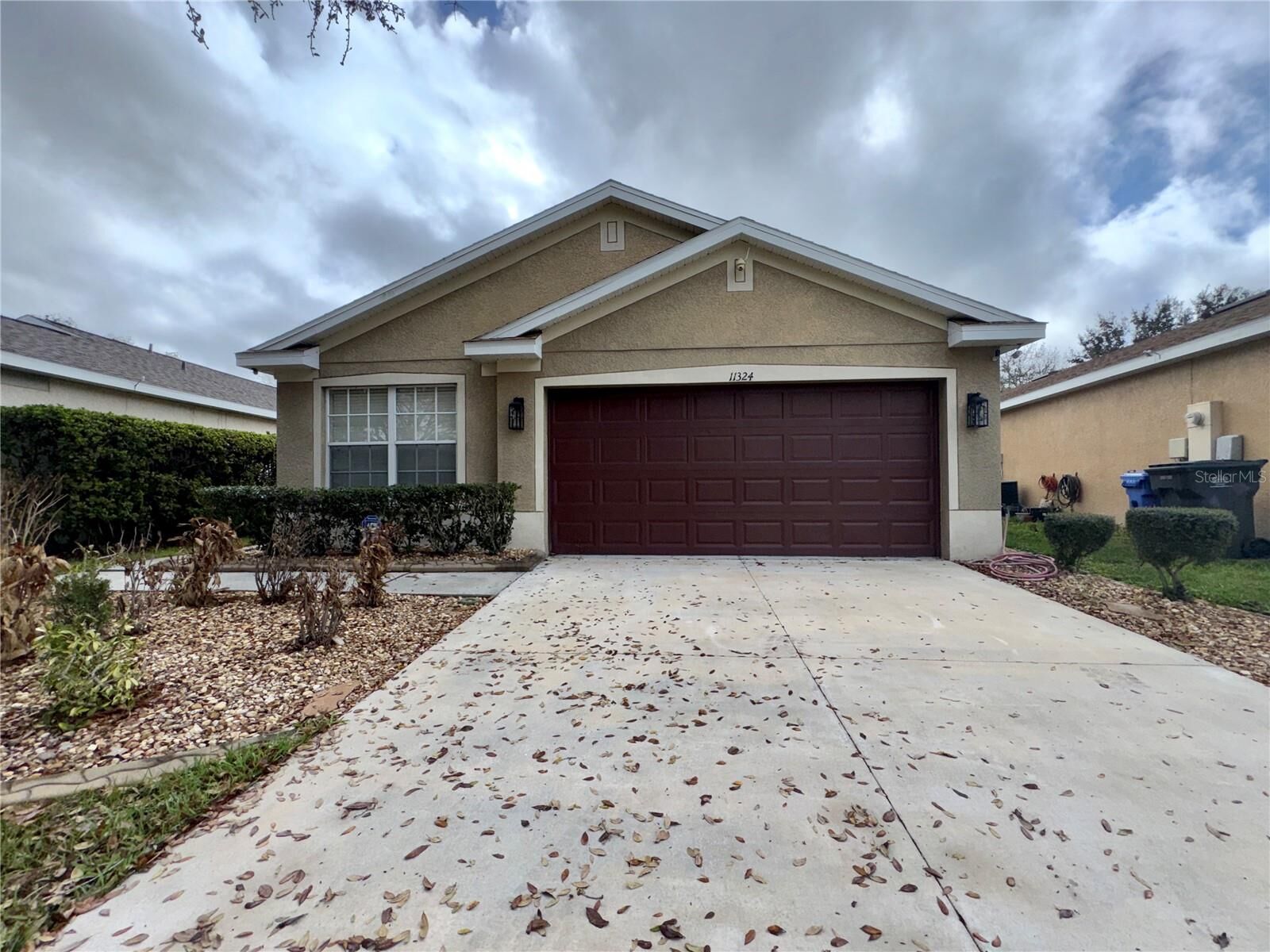 Property Photo: 11324 Palm Island Avenue FL 33569