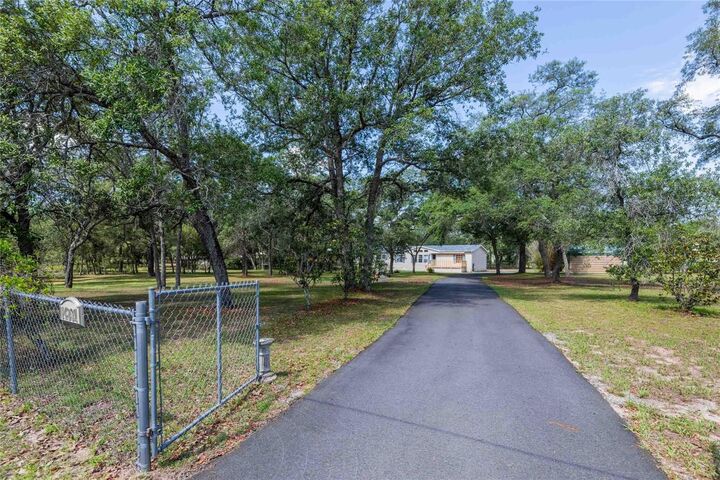 Property Photo:  14221 Hurricane Drive  FL 34614 