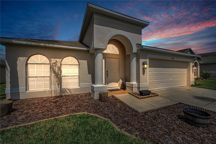 Property Photo:  7601 Merchantville Circle  FL 33540 