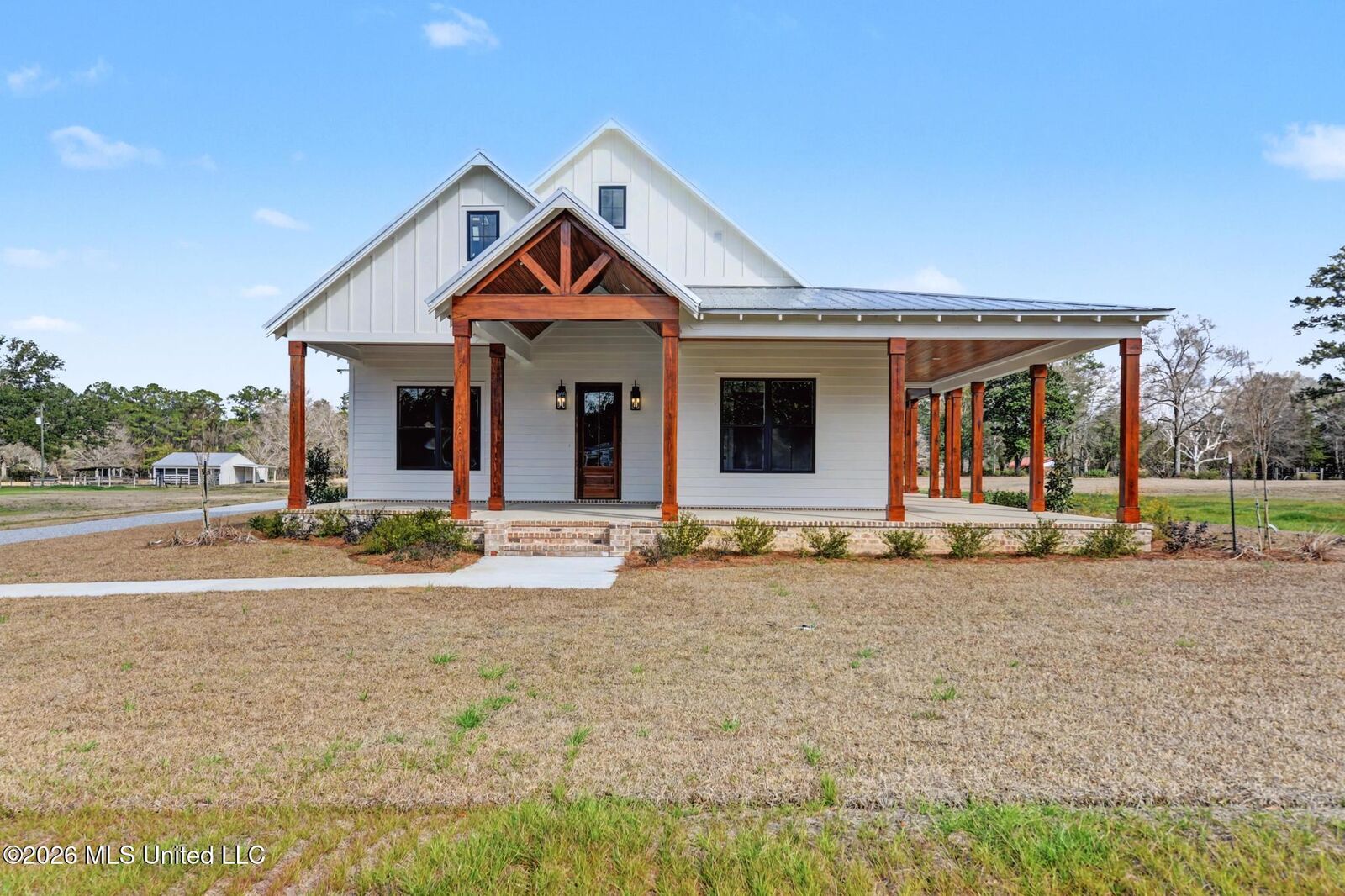 Property Photo:  2705 Island Branch Road  MS 39565 