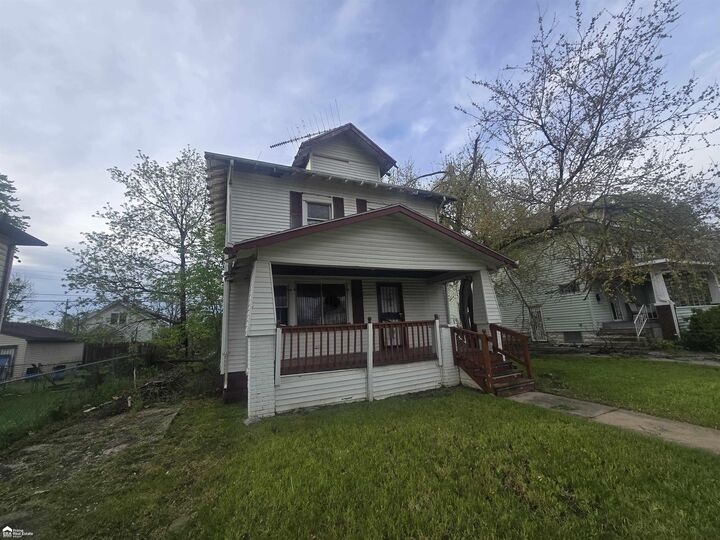 Property Photo:  124 W Rankin Street  MI 48505 
