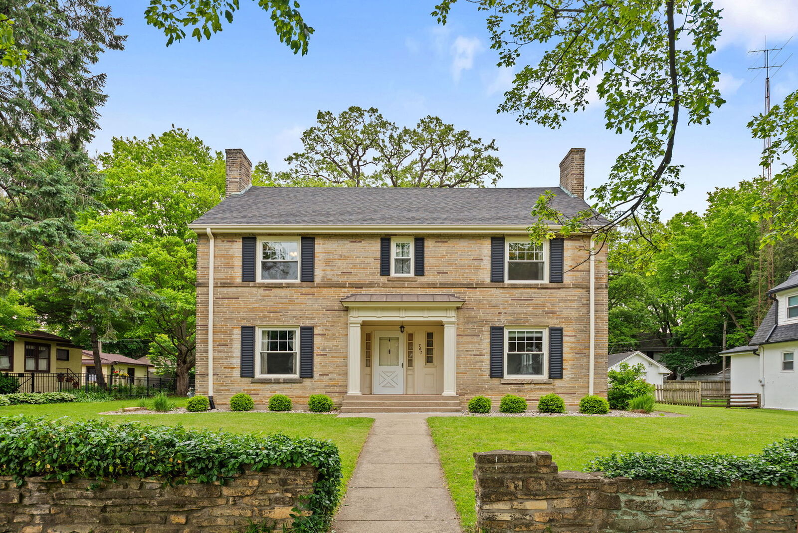 Property Photo:  762 S Greenwood Avenue  IL 60901 