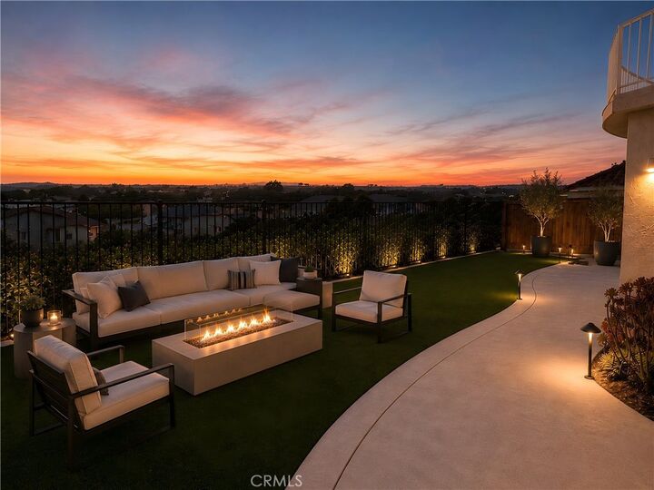 Property Photo:  13570 Russet Leaf  CA 92129 