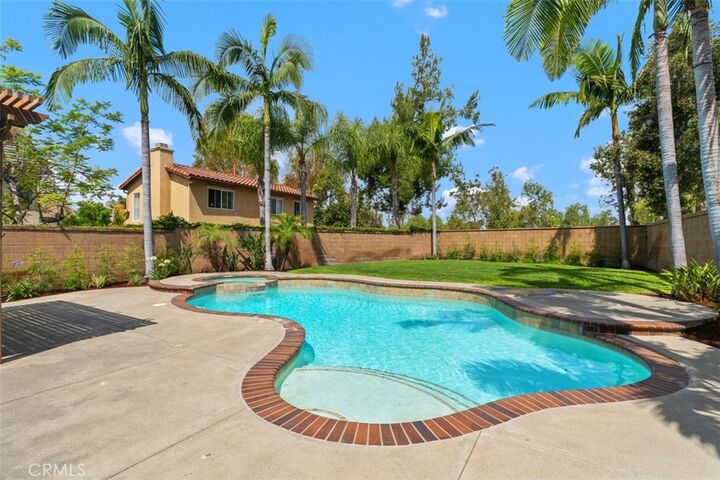 Property Photo:  21 Solstice  CA 92602 