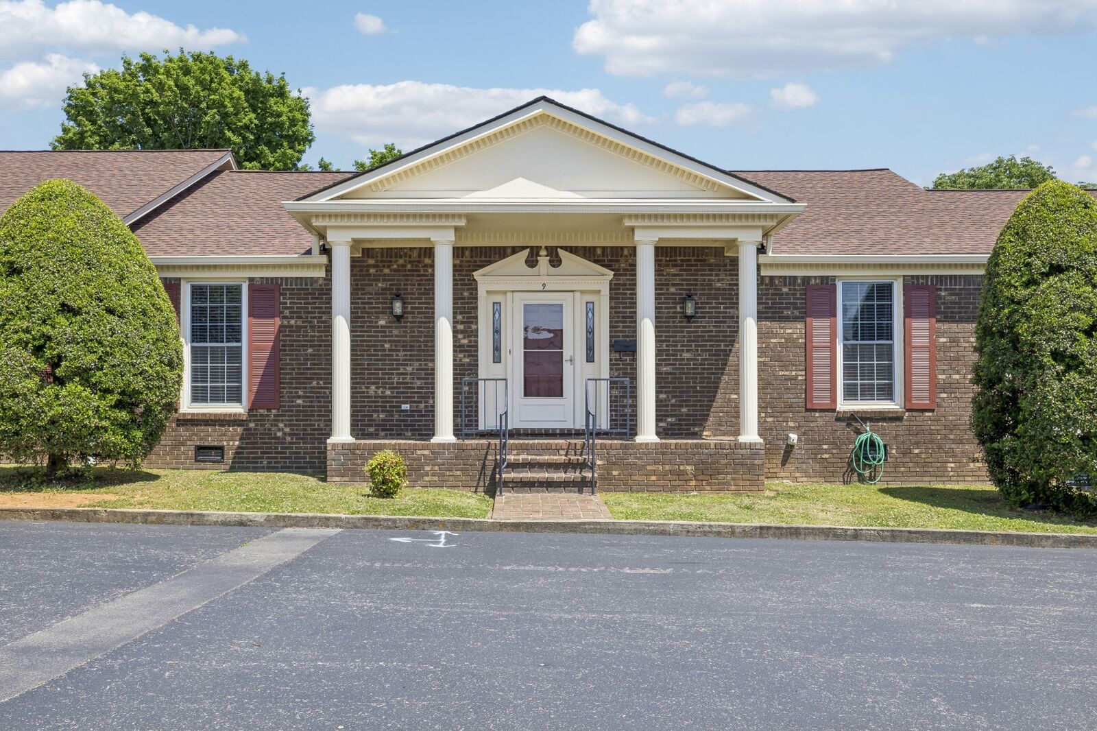Property Photo:  2204 Ruth St 9  TN 37172 