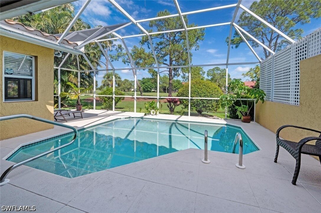 Property Photo: 641 Saint Andrews Boulevard 108-1 FL 34113