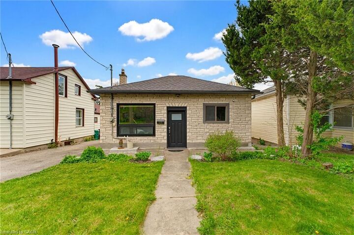 Property Photo: 25 Beverly Street ON N1R 3Z4