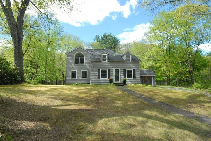 Property Photo:  148 School St  MA 01720 