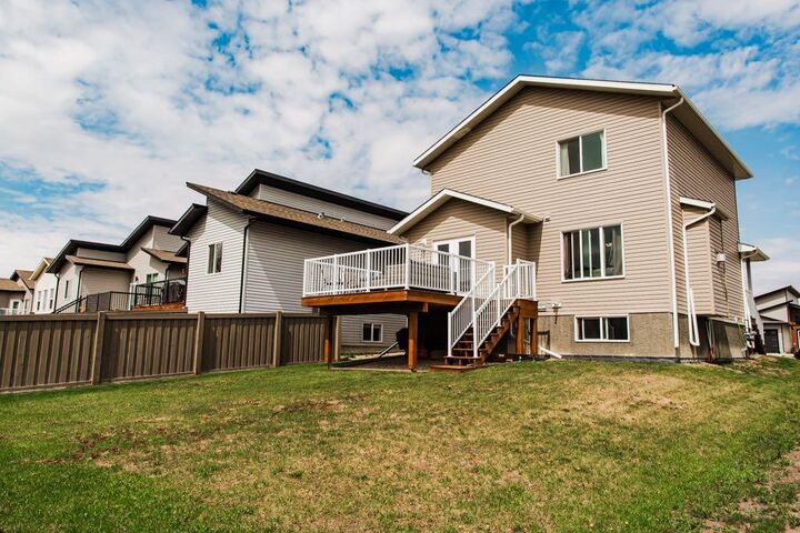 Property Photo:  10301 128 Avenue  AB T8V 6S9 