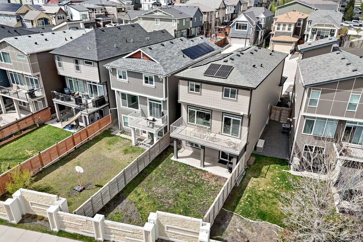 Property Photo:  39 Sage Bluff Mews NW  AB T3R 0X5 