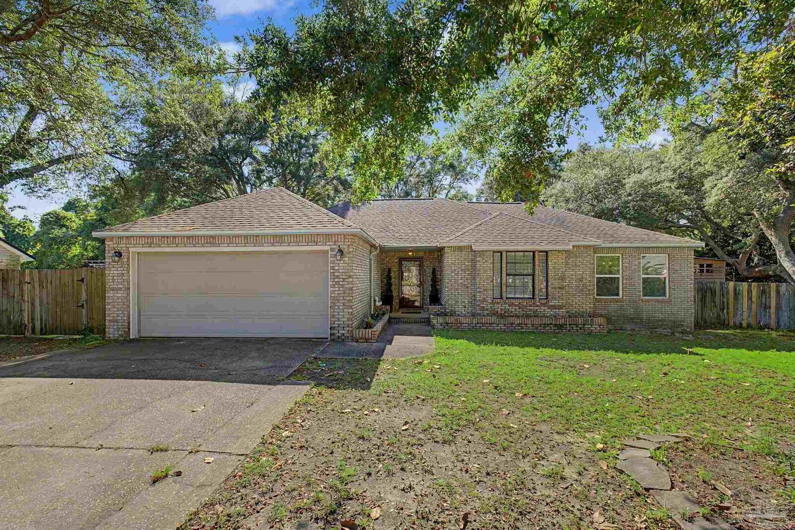 Property Photo:  2841 Winners Cir Dr  FL 32566 