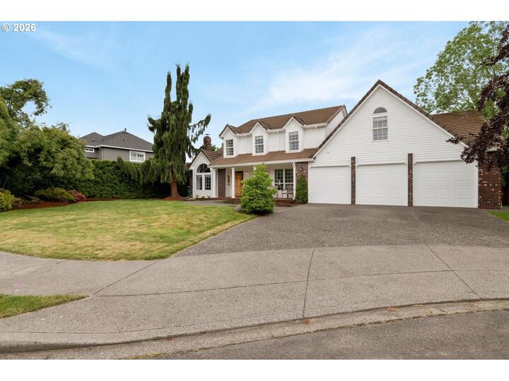 Property Photo:  2519 NW 24th Cir  WA 98607 
