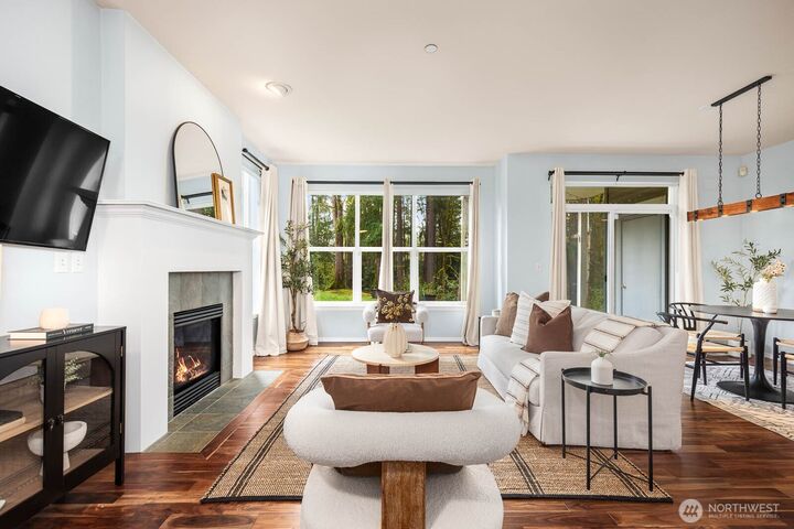 Property Photo: 600 228th Street SW I101 WA 98021