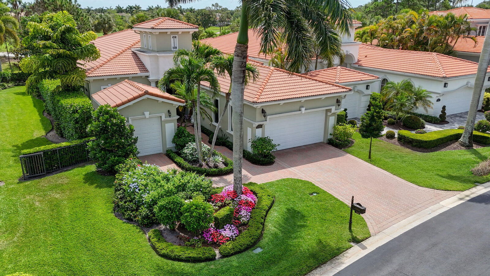 Property Photo:  160 Viera Drive  FL 33418 