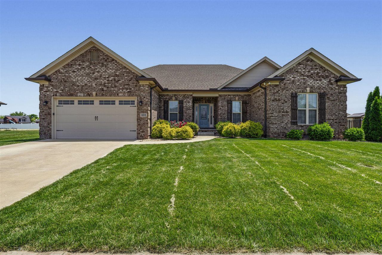 Property Photo:  605 Montrose Drive  KY 42104 