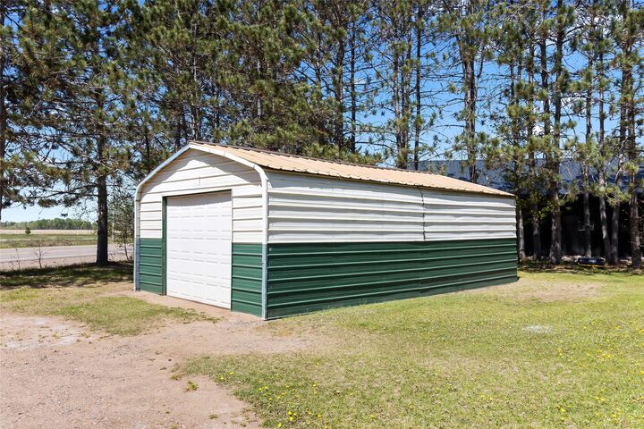 Property Photo:  W11608 County Road D  WI 54745 