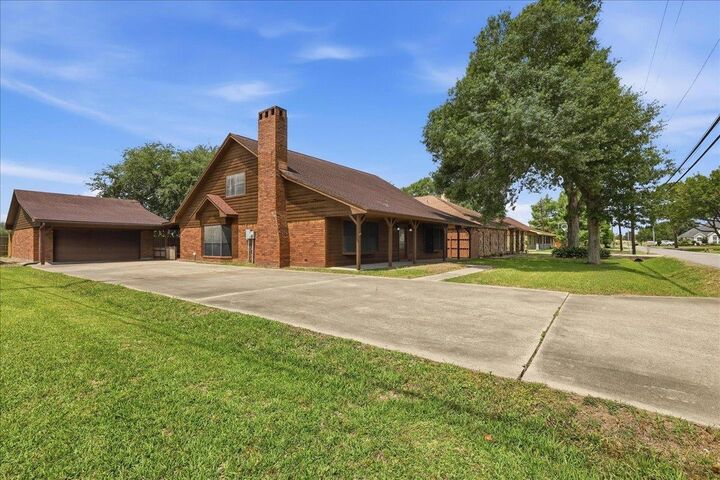Property Photo:  3105 Price St.  TX 77627 
