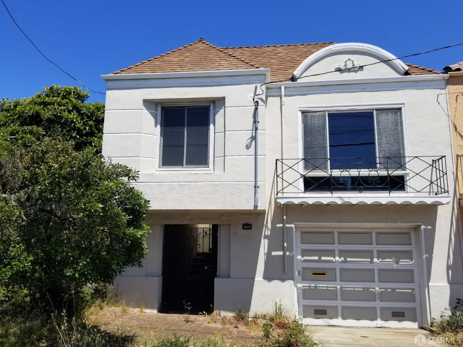 Property Photo:  2628 Lawton Street Lawto  CA 94122 