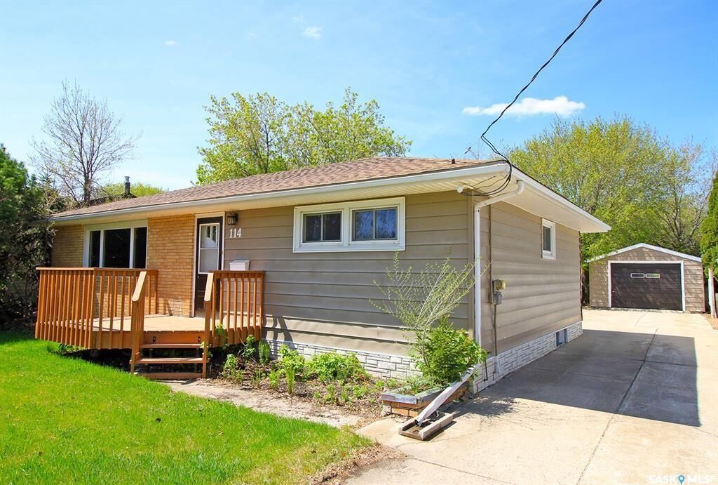Property Photo: 114 Gladstone Avenue S SK S3N 2B5