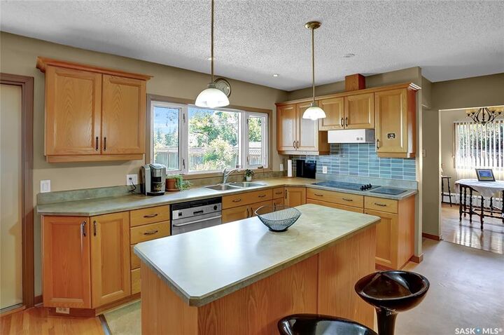 Property Photo: 3212 L'Arche Crescent SK S4S 5V8