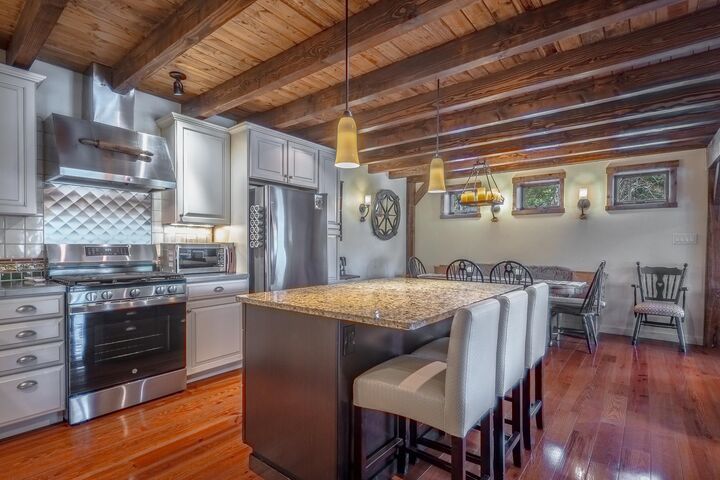 Property Photo:  60 Twining Rd  NM 87525 