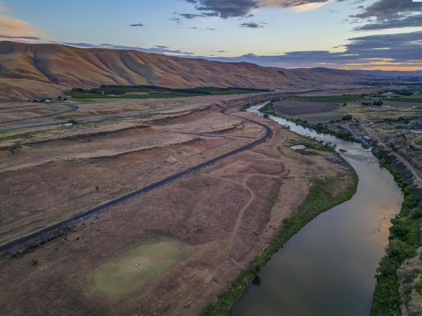 Property Photo:  36322 N D McCall Road NW  WA 99320 