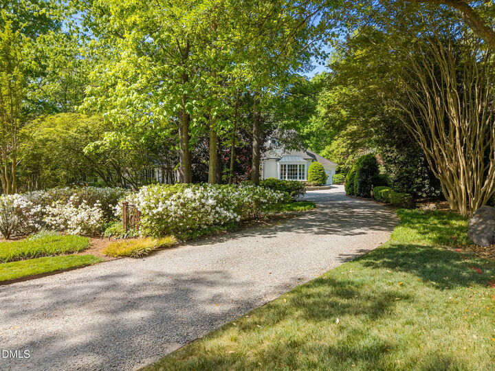 Property Photo:  2 Greenside Court  NC 27707 