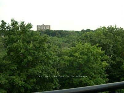 Property Photo:  15 London Green Court 808  ON M3N 1K4 