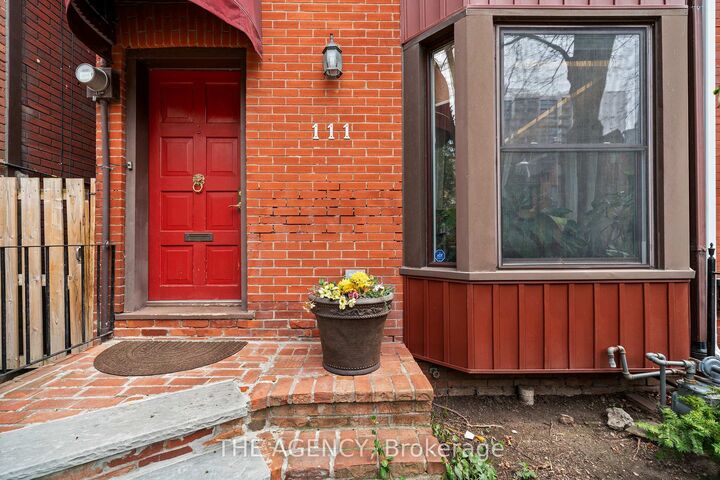 Property Photo: 111 Seaton Street ON M5A 2T2
