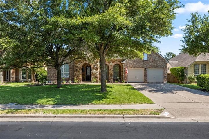 Property Photo:  2127 Clear Lake Place  TX 78665 