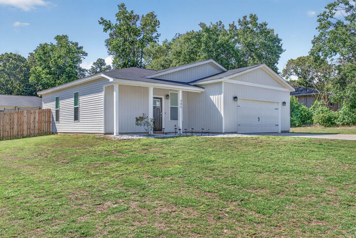Property Photo: 305 Border Drive SC 29841