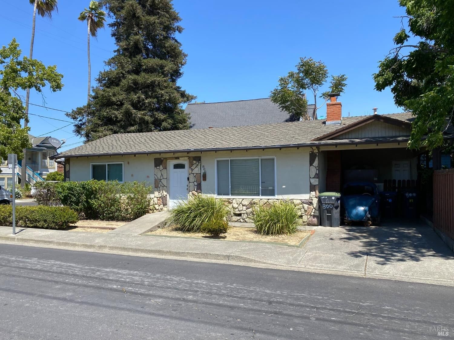Property Photo:  800 Suisun Street  CA 94585 