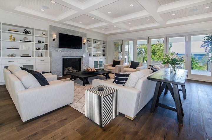 Property Photo:  12603 Crescent Road  BC V4A 2V4 