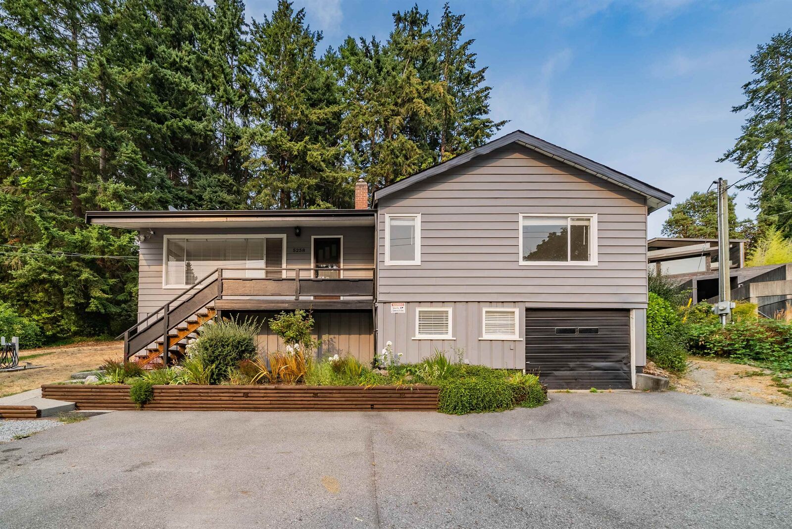 Property Photo: 5258 Sunshine Coast Highway BC V7Z 0G7
