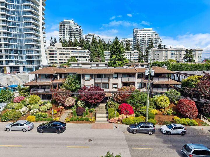 Property Photo:  1460 Martin Street 105  BC V4B 3W7 