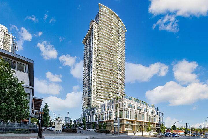 2085 Skyline Court 305 — photo 1