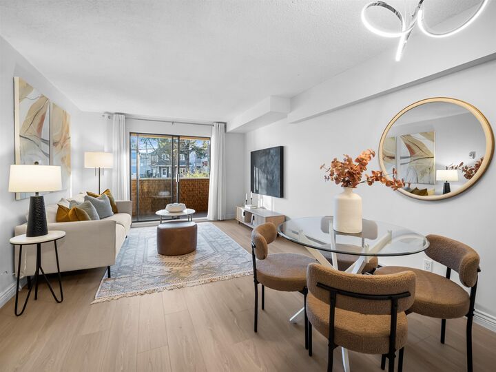 975 E Broadway 313 — photo 1