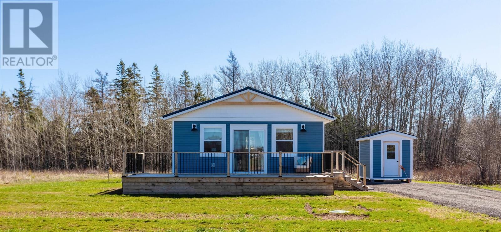 Property Photo: 543 Ives Point PE C0B 1T0