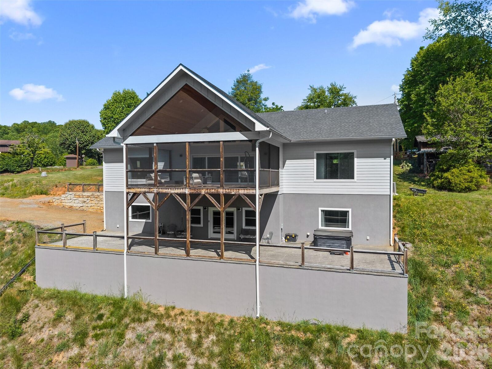 Property Photo: 123 Israel Road NC 28715