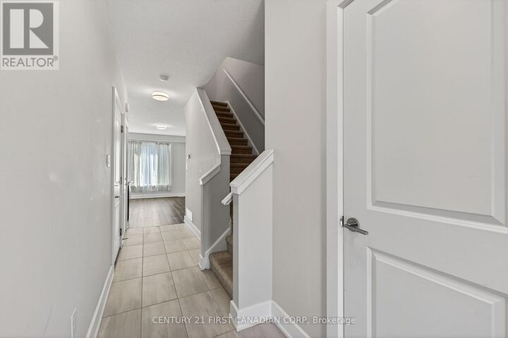 Property Photo: 601 Lions Park Drive 84 ON N0L 1W0