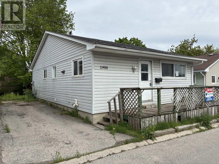Property Photo:  1900 Culver Drive  ON N5V 3K6 