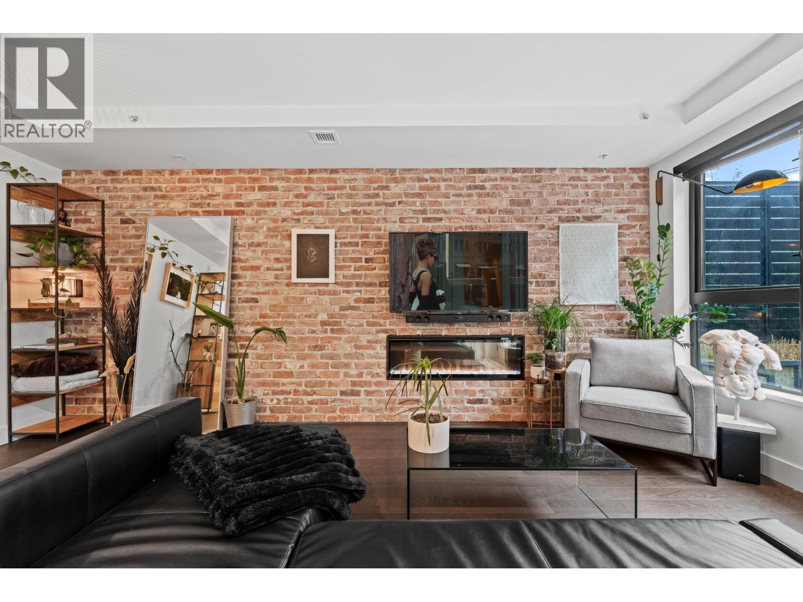 Property Photo:  2726 Spring Street  BC V3H 0K7 
