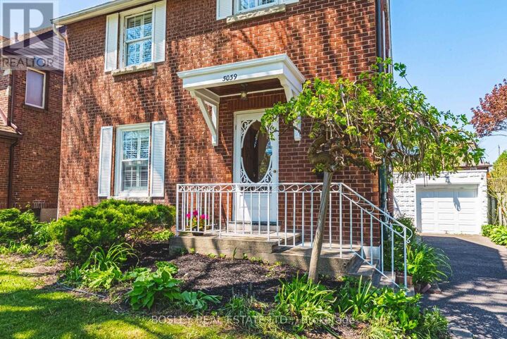 Property Photo: 5039 Valley Way ON L2E 1W8