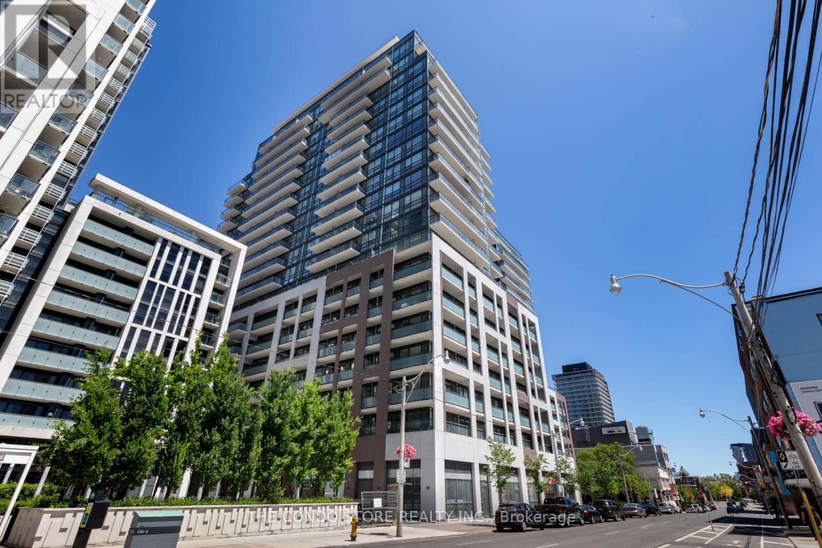 Property Photo:  460 Adelaide Street East 611  ON M5A 1N6 