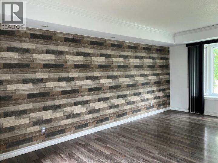 Property Photo:  1464 Bayswater  ON N8S 4K8 