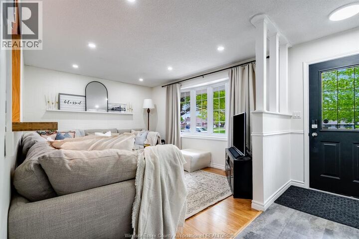 Property Photo: 15 Pearl Street ON N0P 2L0